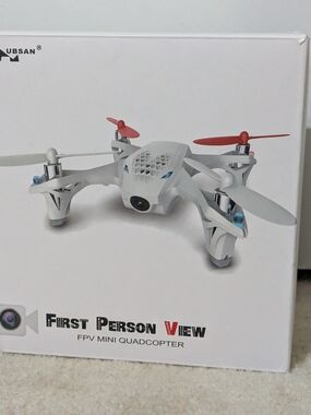 HUBSAN FPV Mini Quadcopter Drone with Red & Gray Propellers